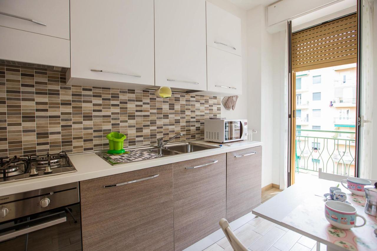 Lorenteggio Studio Apt Милан Экстерьер фото