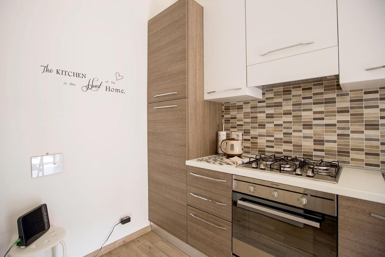 Lorenteggio Studio Apt Милан Экстерьер фото